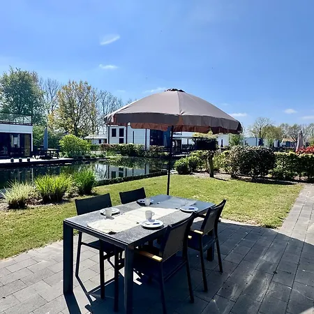 Ferienhaus Europarcs Bad Hoophuizen Glücksort Mit Zaun Haus Nr Water03 Hulshorst