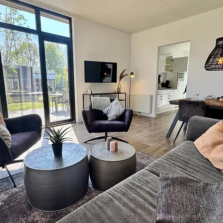 Europarcs Bad Hoophuizen Glücksort Mit Zaun Haus Nr Water03